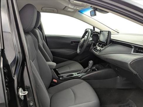 Used 2022 Toyota Corolla LE FWD image 21