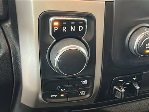 Used 2020 RAM 1500 Warlock AWD/4WD image 21