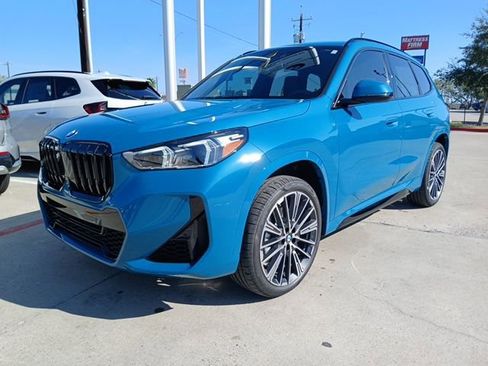 New 2025 BMW X1 xDrive28i w/ M Sport Package image 3