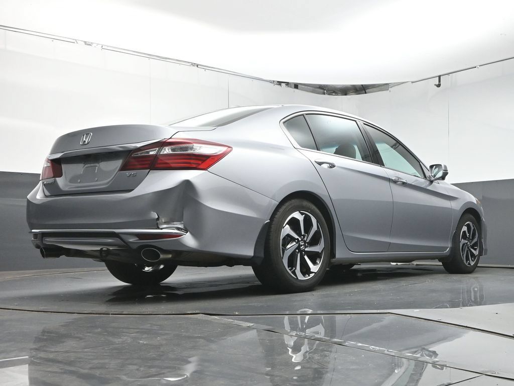 Used 2016 Honda Accord EX-L image 39
