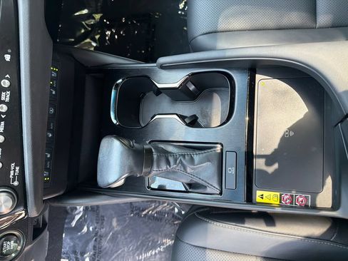 Used 2023 Lexus ES 350 w/ Premium Package FWD image 31