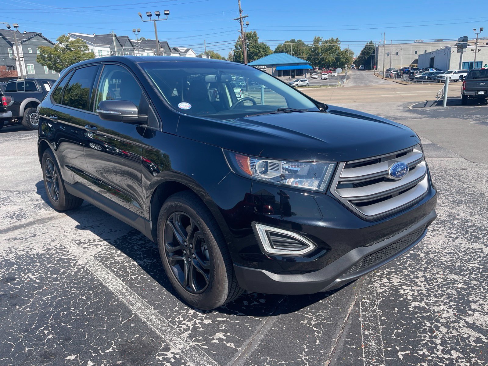 Used 2018 Ford Edge SEL w/ Equipment Group 201A FWD image 2