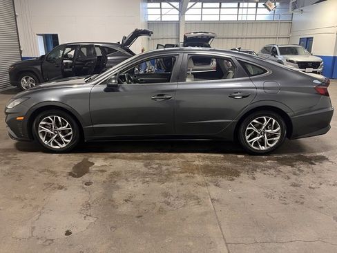 Used 2023 Hyundai Sonata SEL image 6