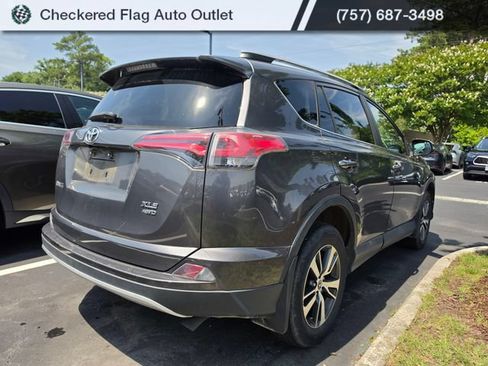 Used 2016 Toyota RAV4 XLE AWD/4WD image 6