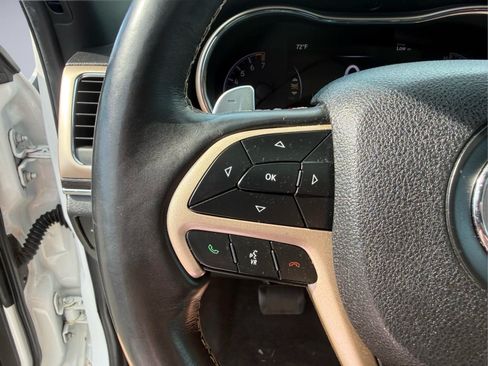 Used 2017 Jeep Grand Cherokee Limited w/ Luxury Group II RWD image 23