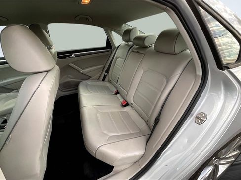 Used 2018 Volkswagen Passat 2.0T S image 26