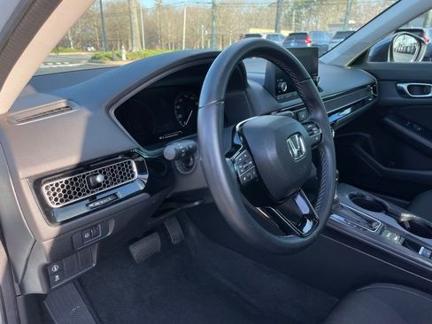 Used 2023 Honda Civic EX image 27