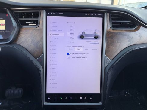 Used 2019 Tesla Model X Long Range image 16