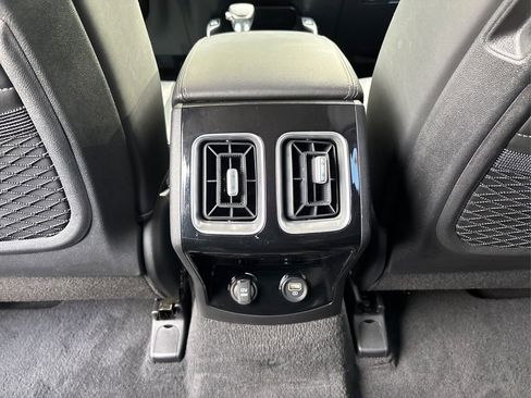 Used 2022 Kia Sorento SX image 27