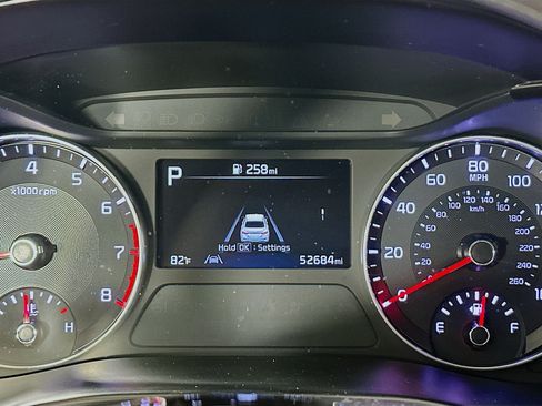 Used 2022 Kia Forte LXS FWD image 18