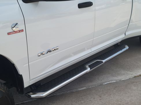 Used 2024 RAM 3500 Big Horn image 11