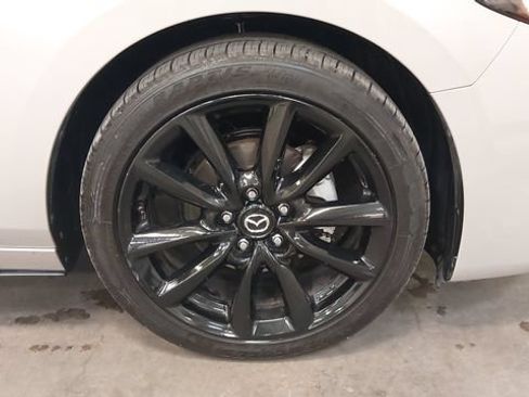 Used 2024 MAZDA MAZDA3 s FWD image 36