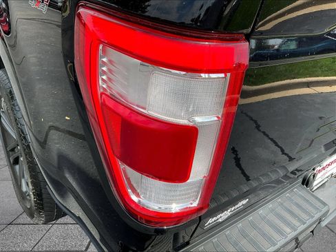 Used 2022 Ford F150 Lariat w/ Equipment Group 502A High AWD/4WD image 25