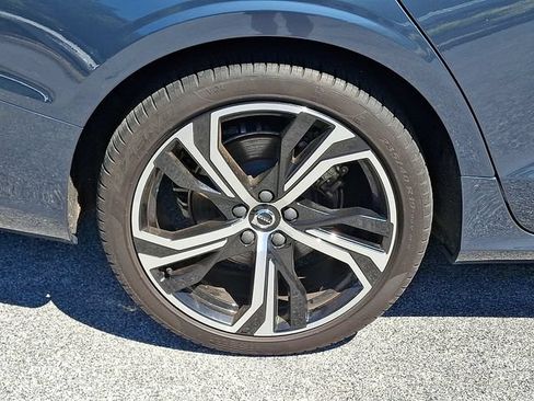 Used 2024 Volvo S60 B5 Plus AWD/4WD image 9