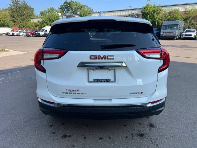 Used 2022 GMC Terrain AT4 AWD/4WD image 6