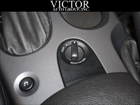 Used 2006 Chevrolet Corvette Convertible w/ Preferred Equipment Group image 27