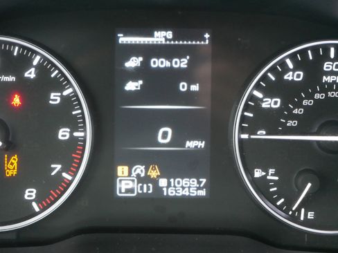 Used 2024 Subaru Crosstrek 2.0i Premium image 21