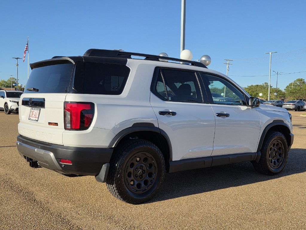 Certified 2026 Honda Passport TrailSport image 5