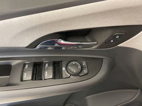 Used 2021 Chevrolet Bolt LT FWD image 15
