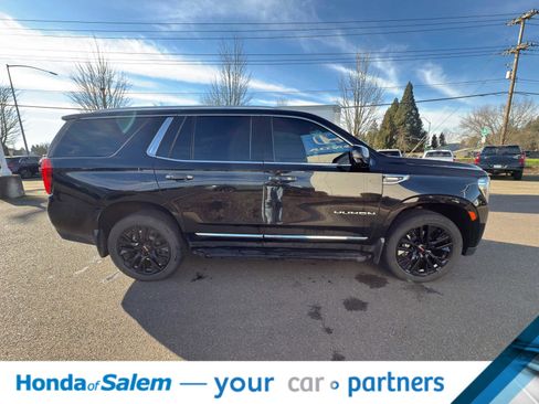 Used 2021 GMC Yukon SLT w/ SLT Premium Package image 7