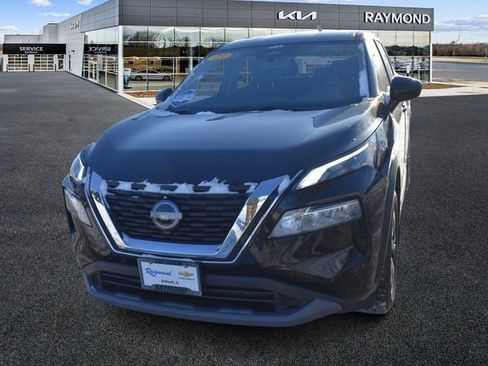 Used 2023 Nissan Rogue SV image 7