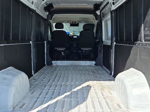 Used 2026 RAM ProMaster 2500 w/ Convenience Group FWD image 7
