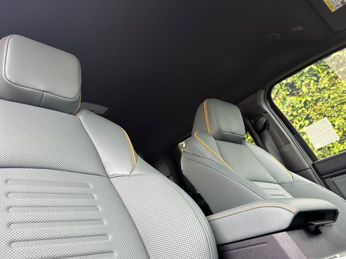 New 2026 Toyota Tacoma 4x4 Double Cab Hybrid image 16