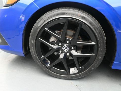 Used 2022 Honda Civic Sport image 11