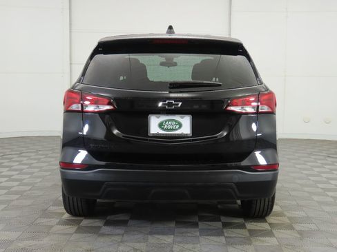 Used 2024 Chevrolet Equinox LS w/ LS Convenience Package image 6