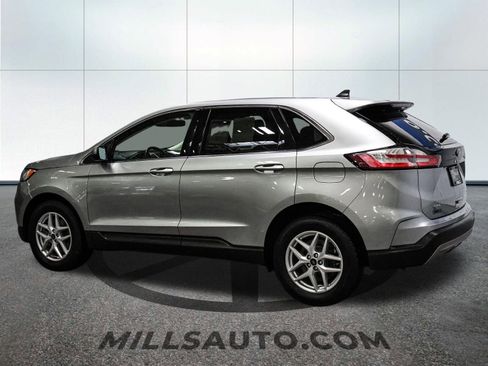 Certified 2024 Ford Edge SEL w/ Convenience Package AWD/4WD image 4