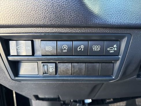 Used 2025 Toyota Tundra SR5 w/ SR5 Convenience Package AWD/4WD image 21