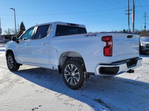 New 2026 Chevrolet Silverado 1500 LT image 3