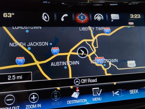 Used 2020 Cadillac Escalade Luxury w/ LPO, Radiant Package image 37