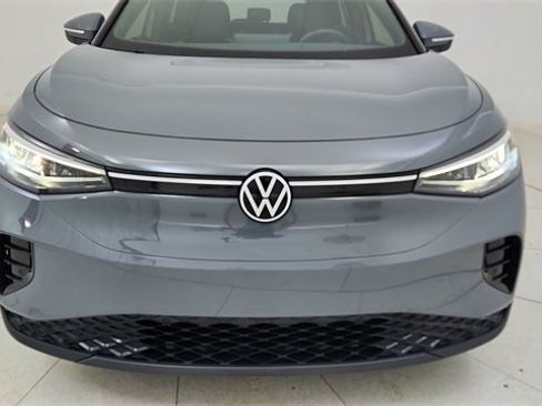 Used 2025 Volkswagen ID.4 Pro image 9