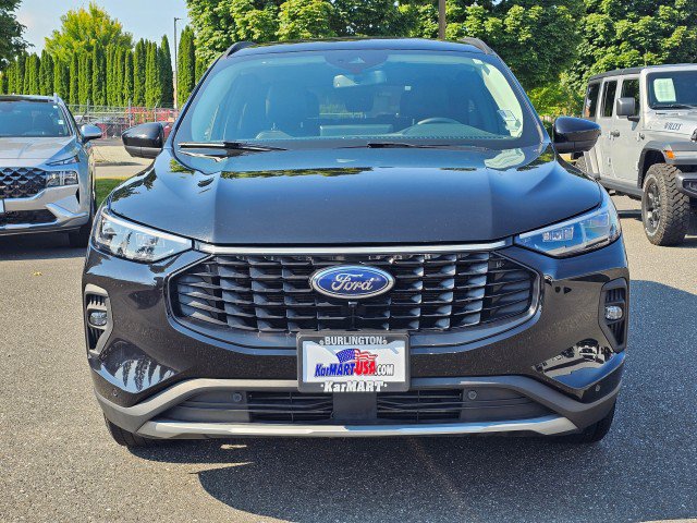 Used 2024 Ford Escape Platinum AWD/4WD image 8