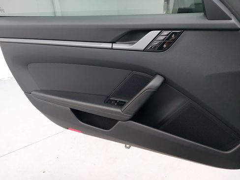 Certified 2021 Porsche 911 Carrera image 25