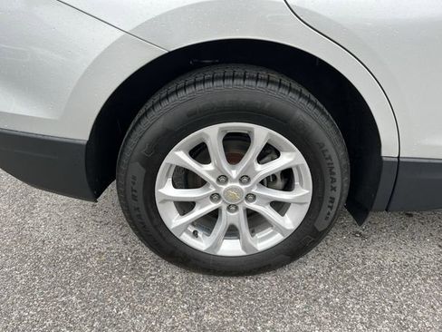 Used 2020 Chevrolet Equinox LT AWD/4WD image 18