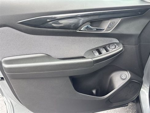 Certified 2024 Chevrolet TrailBlazer LT w/ Convenience Package FWD image 21
