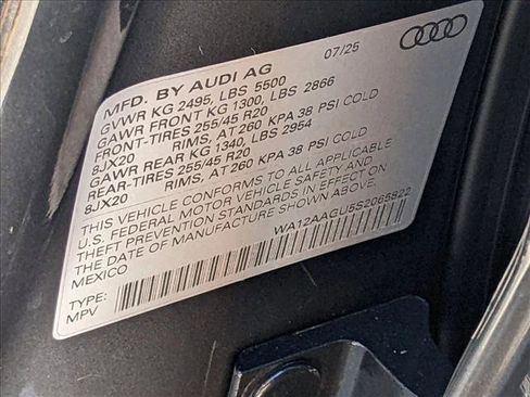 New 2025 Audi Q5 Premium Plus image 18