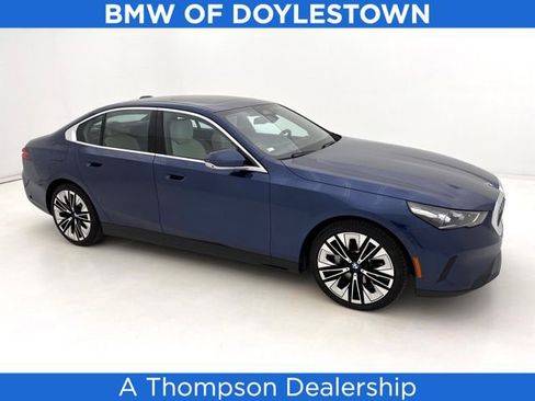 Certified 2026 BMW 530i xDrive w/ Premium Package AWD/4WD image 1