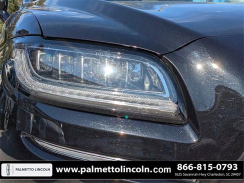 Certified 2023 Lincoln Nautilus Reserve w/ Equipment Group 202A image 9