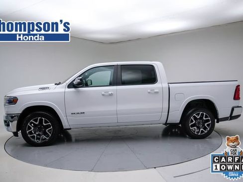 Used 2025 RAM 1500 Laramie AWD/4WD image 2