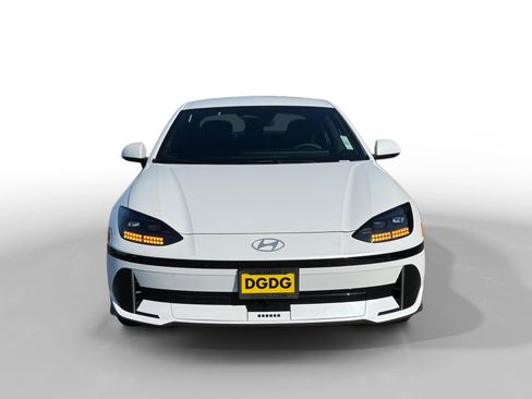 New 2025 Hyundai Ioniq 6 SE image 8