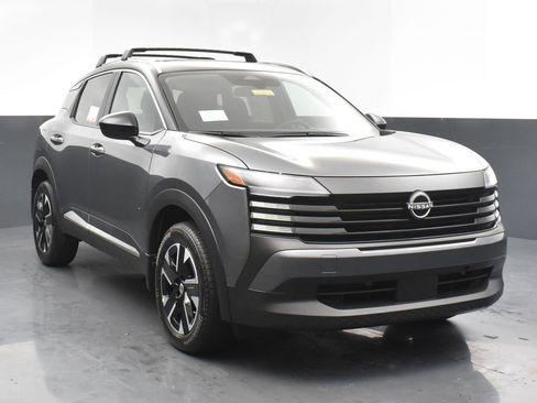 New 2026 Nissan Kicks SV w/ SV Premium Package image 24