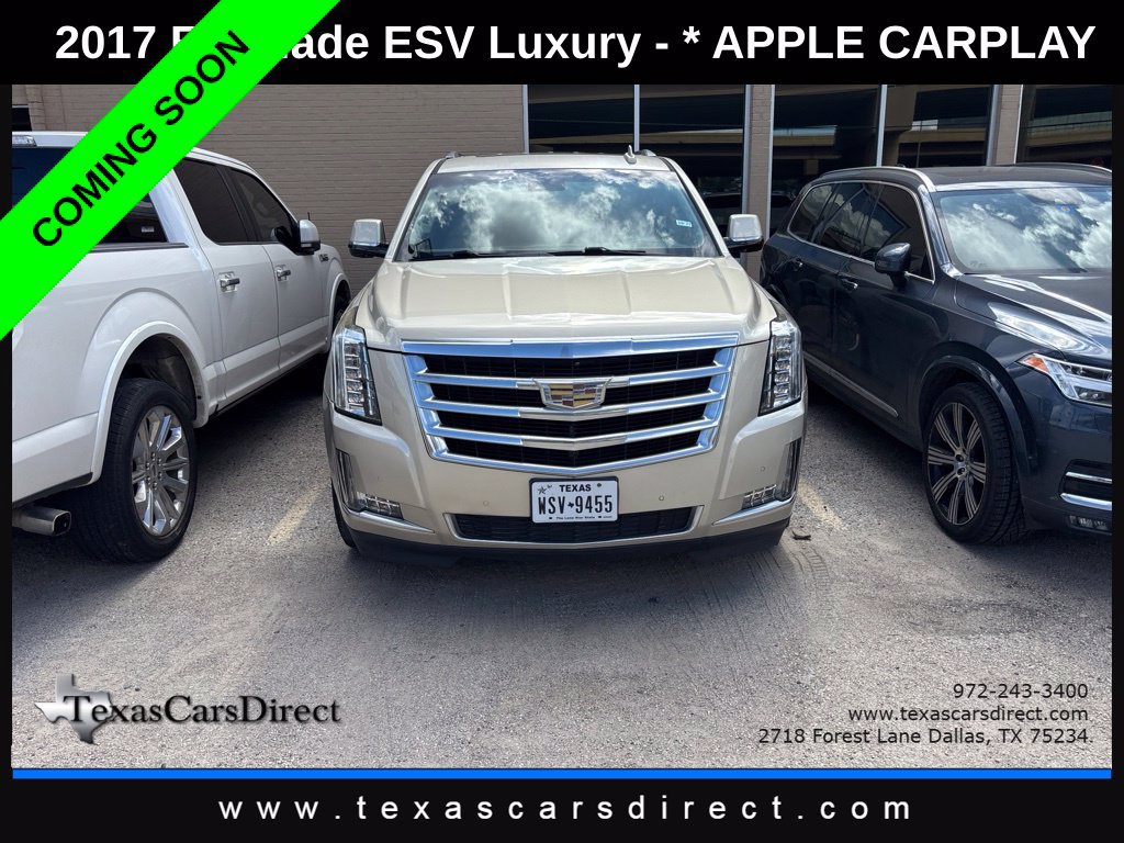 Used 2017 Cadillac Escalade ESV Luxury RWD image 2