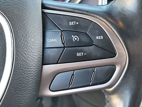 Used 2021 Dodge Charger SXT w/ Leather Interior Group RWD image 23
