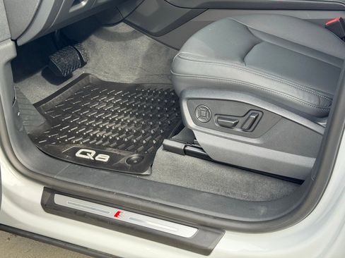 New 2026 Audi Q8 Premium Plus image 21