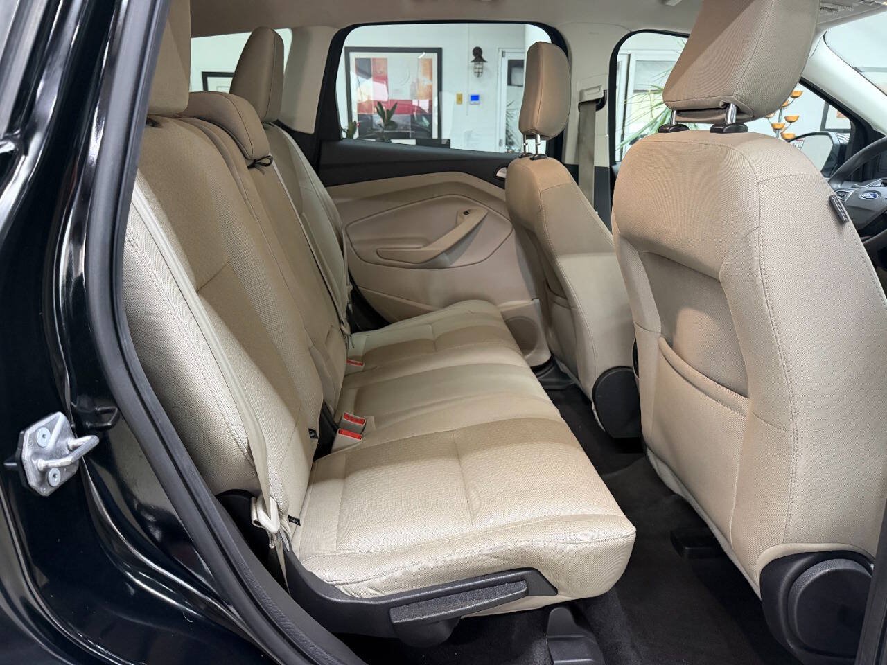 Used 2018 Ford Escape SE FWD image 15