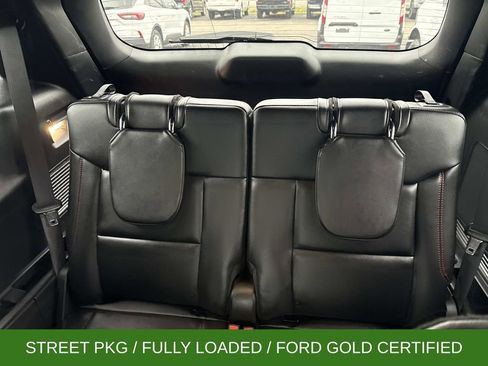 Certified 2024 Ford Explorer ST-Line w/ Class IV Trailer Tow Package AWD/4WD image 17