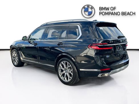 Used 2023 BMW X7 xDrive40i image 5